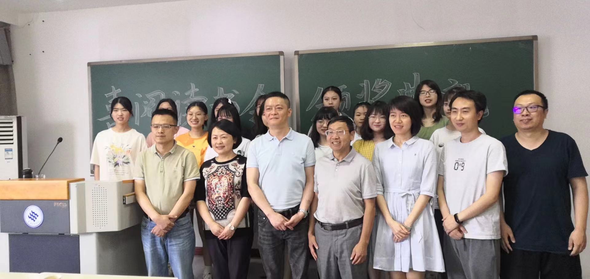 1624495194436055608.jpg aaa88166bb9d61a3135c90f122b7641.jpg